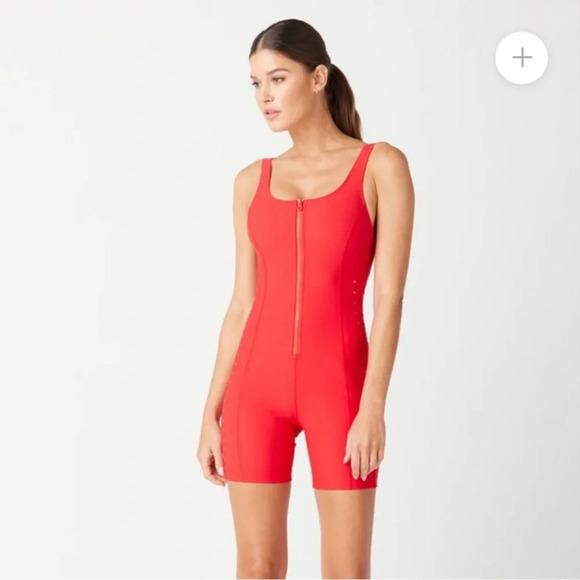 GiGi C Maxine Romper - Picture 1 of 6